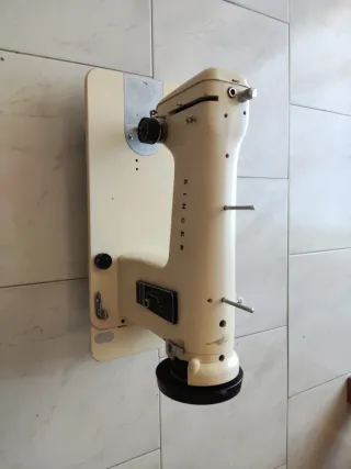 Máquina de coser Singer vintage