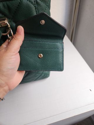 Bolso Guess Verde Oscuro Acolchado