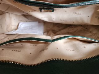 Bolso Guess Verde Oscuro Acolchado
