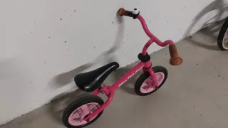 Bici sin pedales rosa