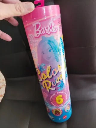 Barbie Color Reveal Muñeca Sorpresa