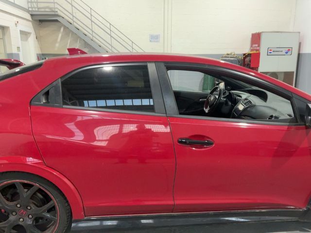 Honda Civic 2.0 VTEC Turbo Type R GT 228 kW (310 CV)