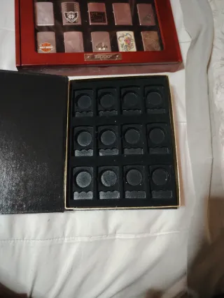 Espositore Zippo per collezionisti