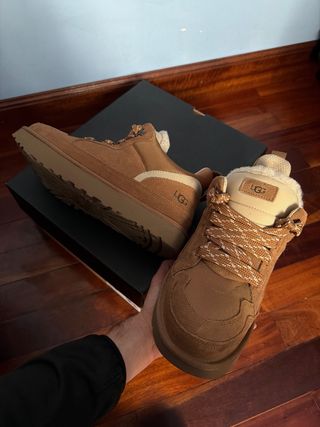 Zapatillas UGG Lowmel Beige y Marrón