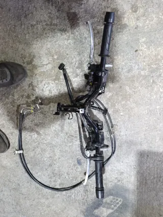 Manillar y bomba freno Honda SH 2020-2025