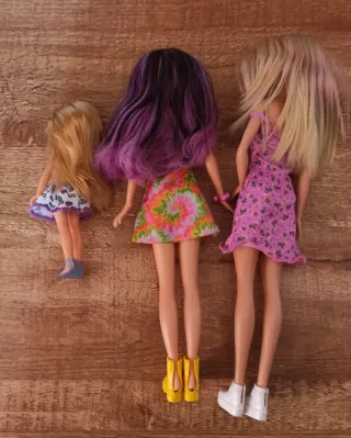 Camión de Comida Barbie con Muñecas