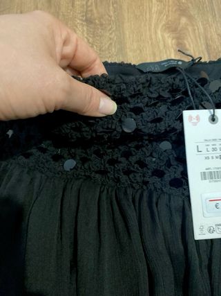 Falda Zara Mindi Negra