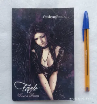 Libro Postales Favole de Victoria Francés