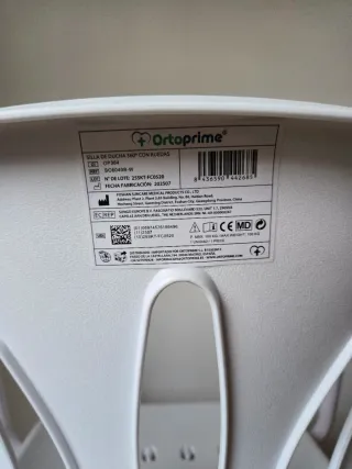 Silla ducha giratoria 360 con ruedas y frenos