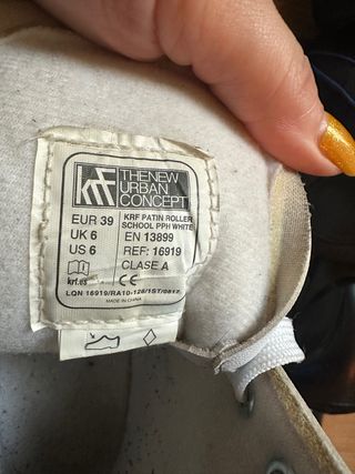 Patines 4 Ruedas Talla 39 + Accesorios