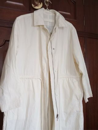 Gabardina Zara Marfil Talla L