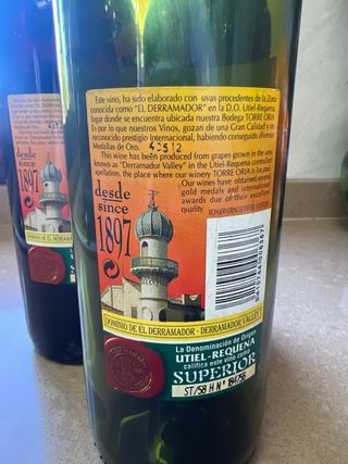 Bottiglie Vino Valencia C.F. Campioni