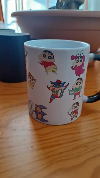 Taza Mágica Negra 325ml Efecto Calor