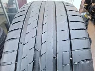 225 45 R19 96W Michelin - 1 neumático +70%