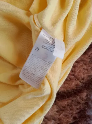 Polo Lacoste Amarillo Talla M