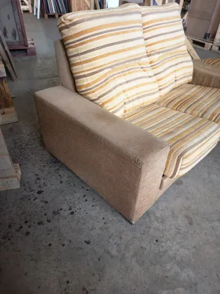 Sofá de 2 plazas tela