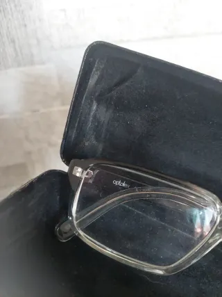 Occhiali da vista neri e multicolore