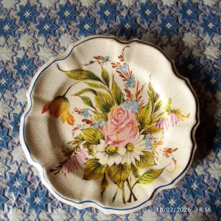 Nr.4 Piatti decorativi floreali