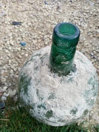 Damajuana antigua grande verde