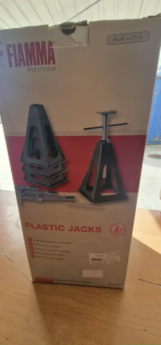 Estabilizadores Fiamma para caravana/furgoneta