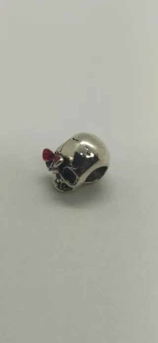 Charm de plata