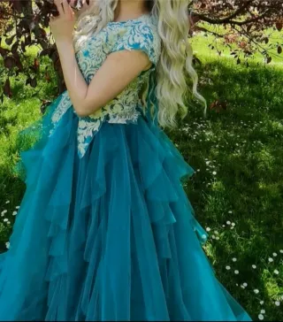 Vestido de fiesta largo azul y dorado