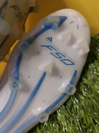 Adidas F50 Elite Laceless FG