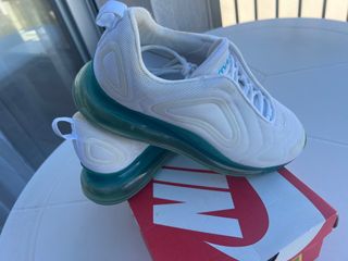 Nike Air Max 720 Blancas y Turquesa