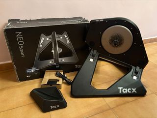 Rodillo Tacx Neo Smart