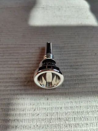 Boquilla de trombón bajo Schilke 59