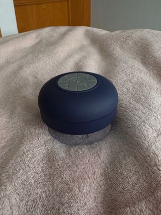 Mini altavoz Bluetooth con cargador