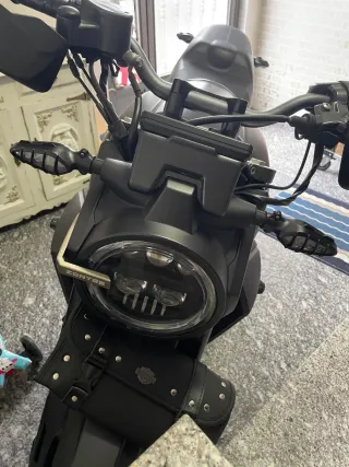 Zontes GK 350 NEGRA MATE