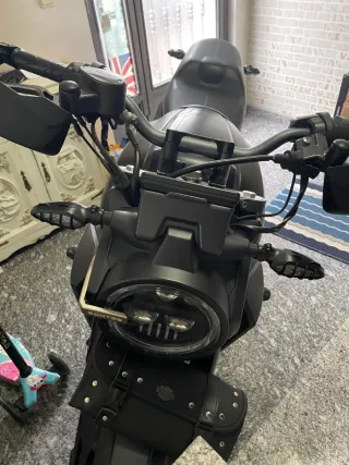 Zontes GK 350 NEGRA MATE