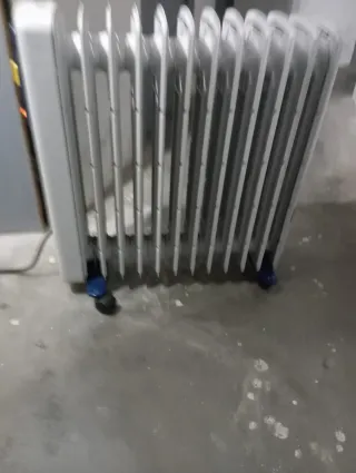 Radiador Aceite Markesit Blanco y Azul