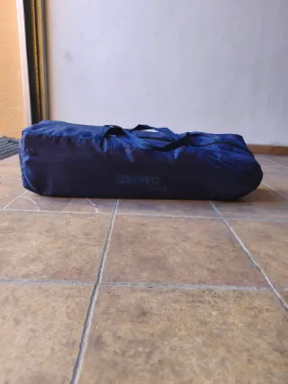Cuna de viaje azul