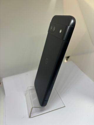 Google Pixel 8a negro, Potente, buena camara 12