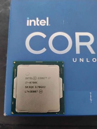 i7 8700k + Placa Base Asus Prime Z370-P