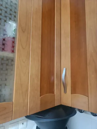 Cocinas campana , horno y fregadero con su grifo i