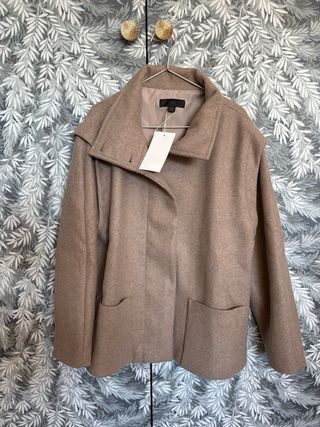 Abrigo corto lana beige Zara