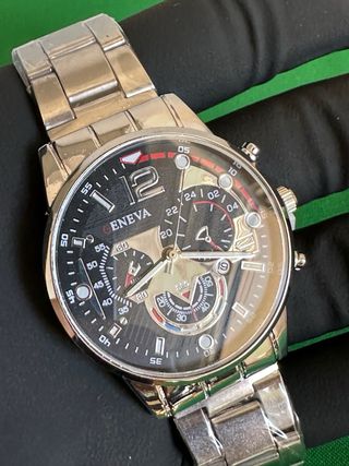 Reloj Eneva Hombre Negro y Plateado