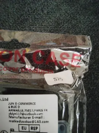 Funda protectora  para Samsung S25 azul nueva.