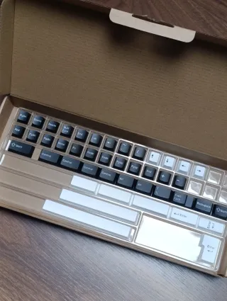 KBDiy gmk wob Keycaps PBT Double Shot - Cherry Pro