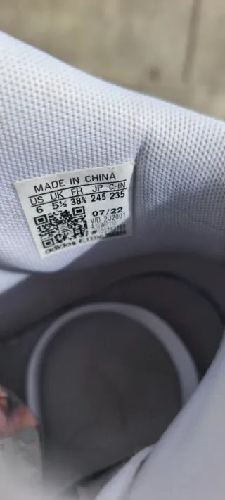 Zapatillas Adidas Hoops Mid Talla 38.5