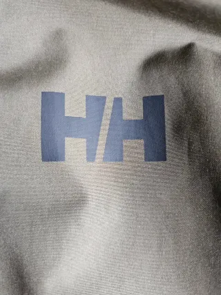 Chubasquero Helly Hansen impermeable de hombre
