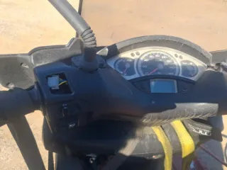 Yamaha Xmax 125 Plata Negra