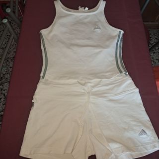 Conjunto deportivo Adidas blanco