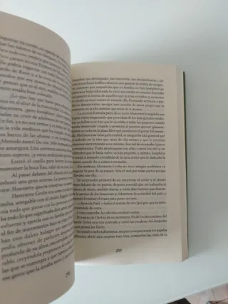 Los ojos amarillos de los cocodrilos (Ficción) ...