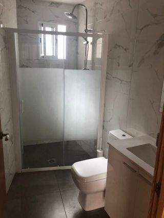 Piso en elche totalmnte reformado. 5º sin ascensor