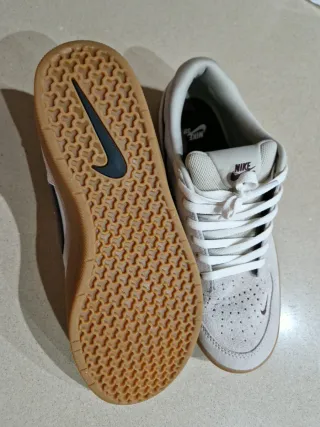 Zapatilla Nike SB Force 52, Talla 45