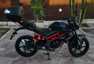 Benelli BN 125 Negra